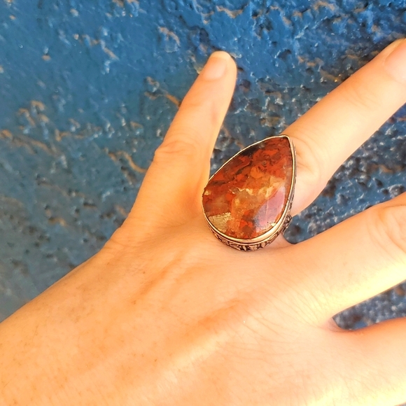 New Seam Agate Silver Statement Ring. - Picture 12 of 16